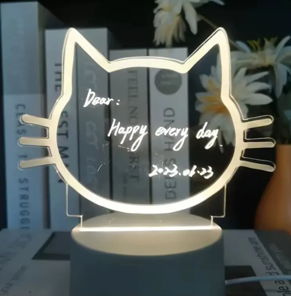 Lámpara LED acrílica de gato con tablero de mensajes – detalle